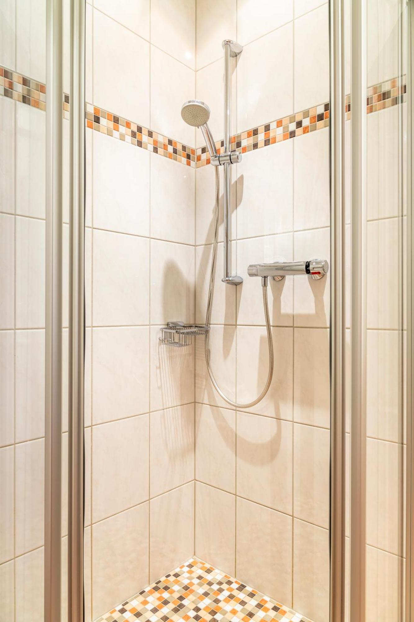 Oeko-Appartements Fallhaus Forstau  Phòng bức ảnh